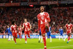 登贝莱荣获金球奖：巴塞罗那骄傲，梅西榜样激励